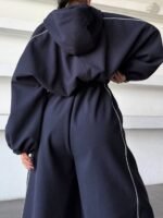 Set AURA bleu marine — détail du dos